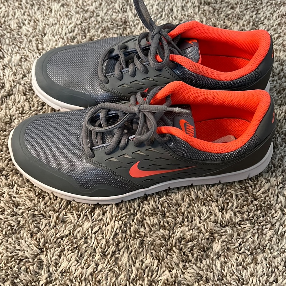 Womens Nikes